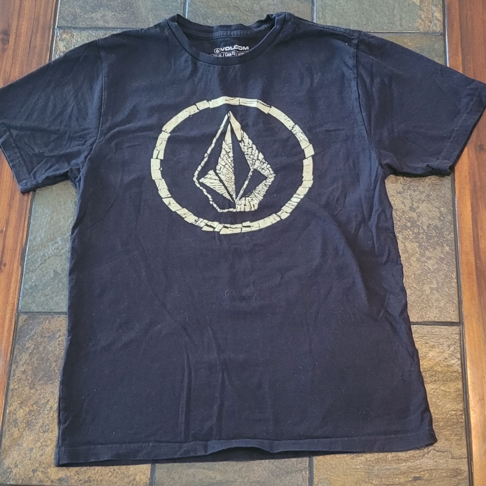 Volcom, Boys xl, Black with pale yellow/green icon